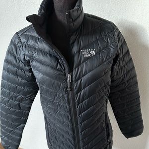 Mountain hard wear puffer coat